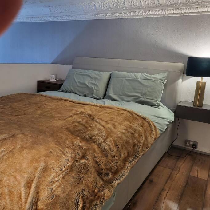 5 Luxury Spacious Loft - Prime Location - Comfortable Bed & Sofa Μπράιτον Εξωτερικό φωτογραφία