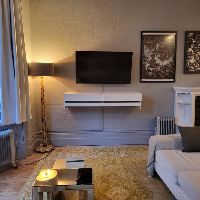 5 Luxury Spacious Loft - Prime Location - Comfortable Bed & Sofa Μπράιτον Εξωτερικό φωτογραφία